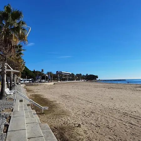 Casa Quevedo * カンブリルス