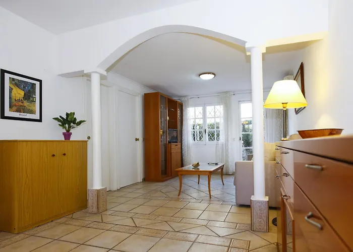 Casa Quevedo カンブリルス
